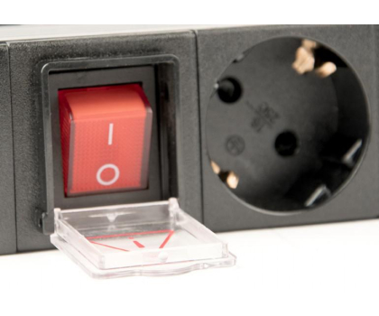 Listwa zasilająca Gembird Rack - 8 gniazd Schuko , 1U, 10A, wtyk C14, 3m